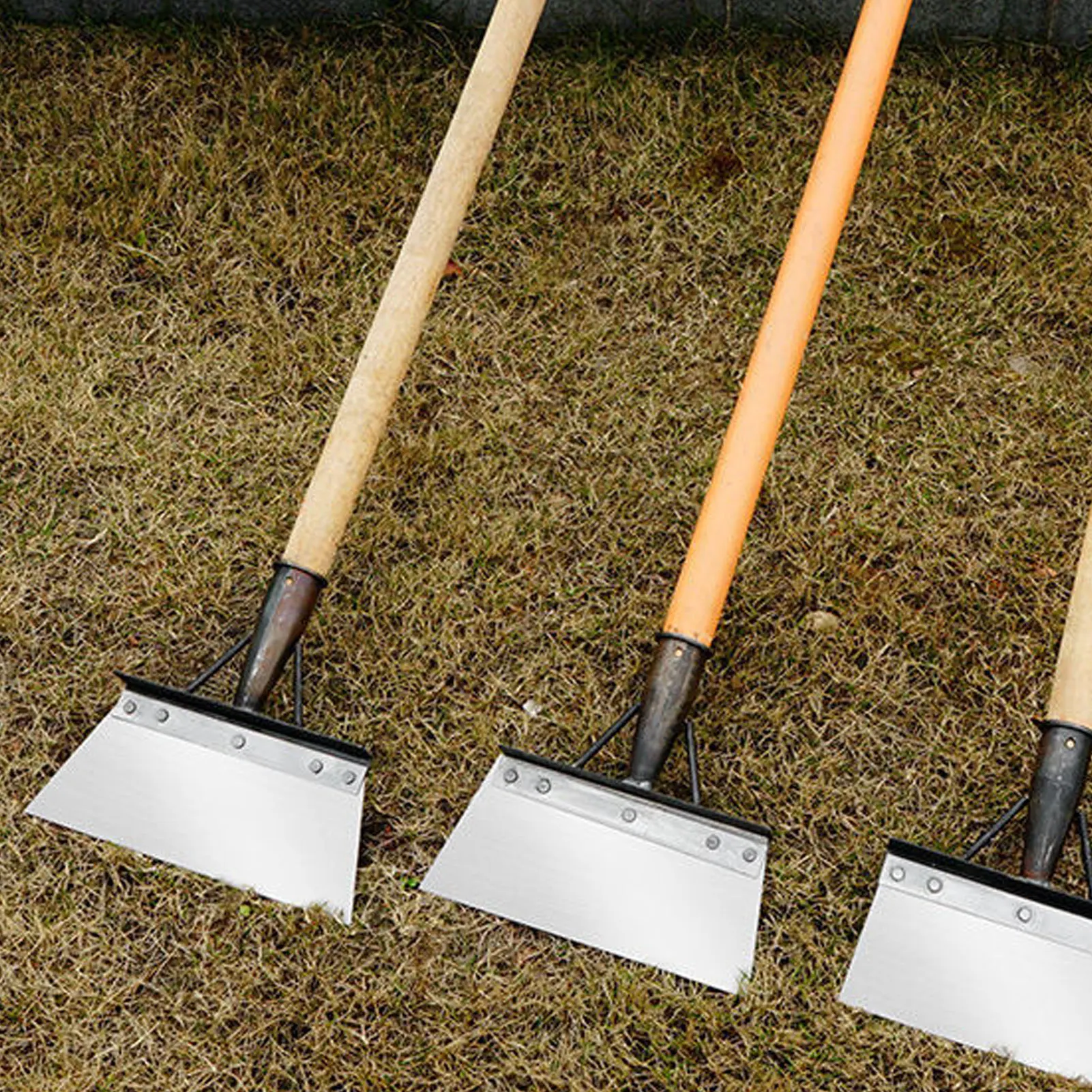 Multi-Functional Cleaning Scoop Soil Weeding Thick Cleaning Flat Shovel for Outdoor Wall Floor Shed