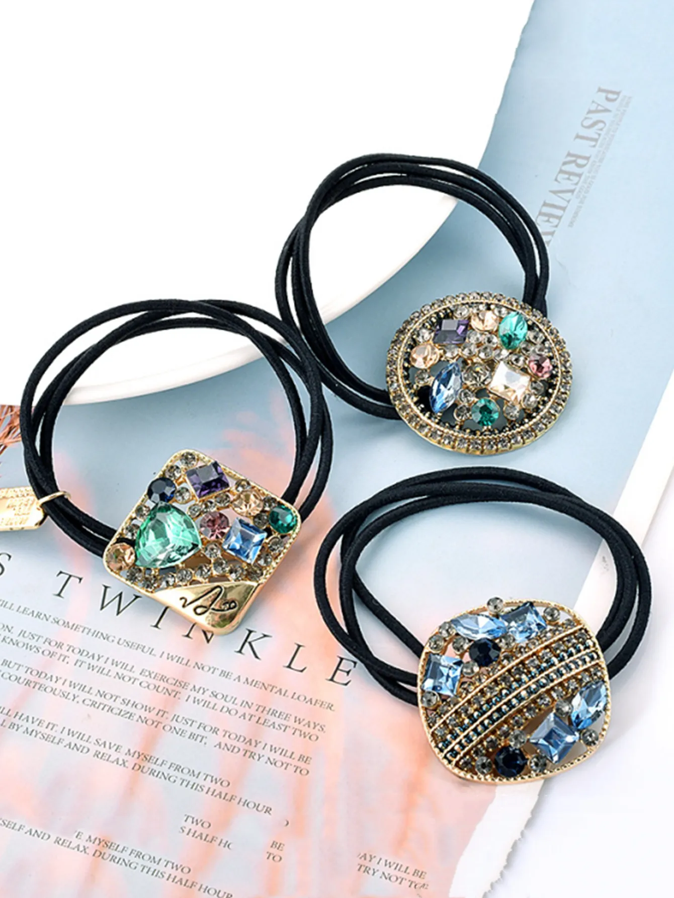 

Elegant Baroque Scrunchies Women Girl Elastic Hair Rubber Band Accessories Tie Hair Ring Rope Headwear Headdress Ponytail Holder