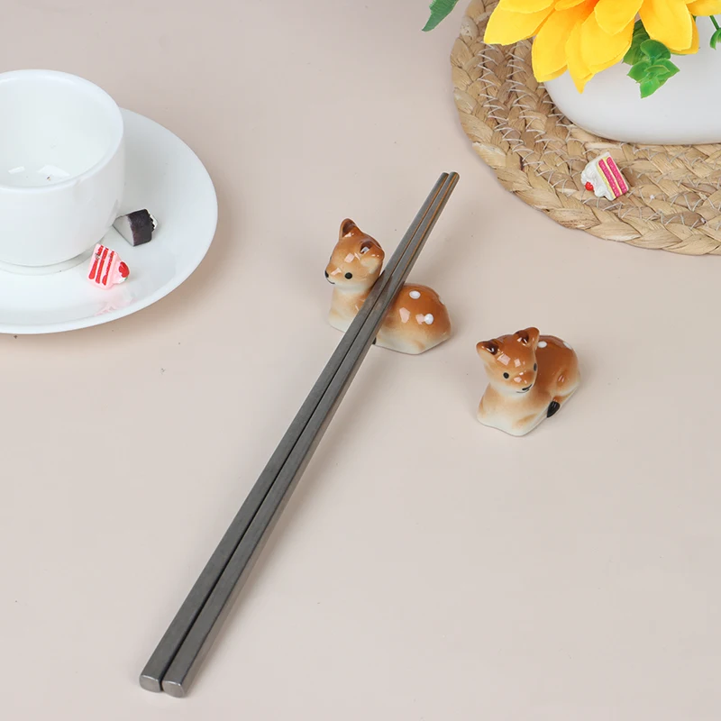 Cute Sika deer Ceramic Chopsticks for Daily Use Chopstick Rack Chopstick Holder