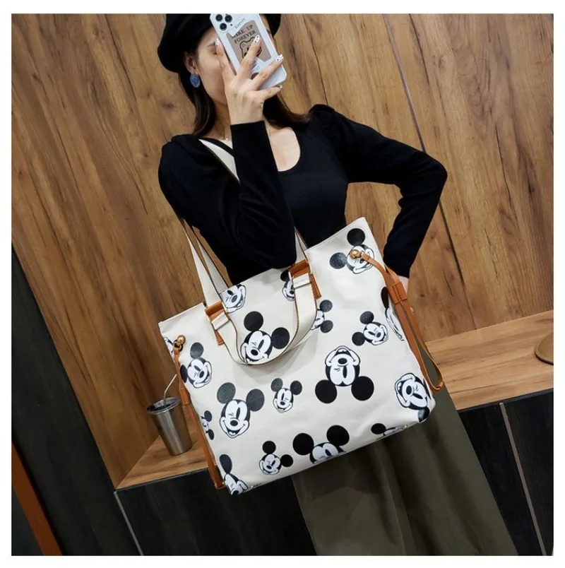 Disney Mickey\'s New Large Capacity Women\'s Travel Canvas Bag Canvas Bag Fashion Casual Travel Mummy Bag