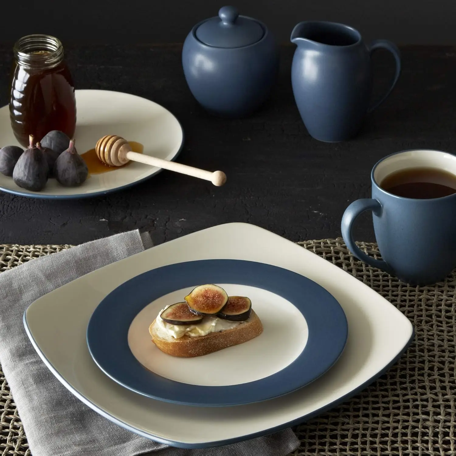 Colorwave Blue 4-Piece Square Place Setting, Service for 1