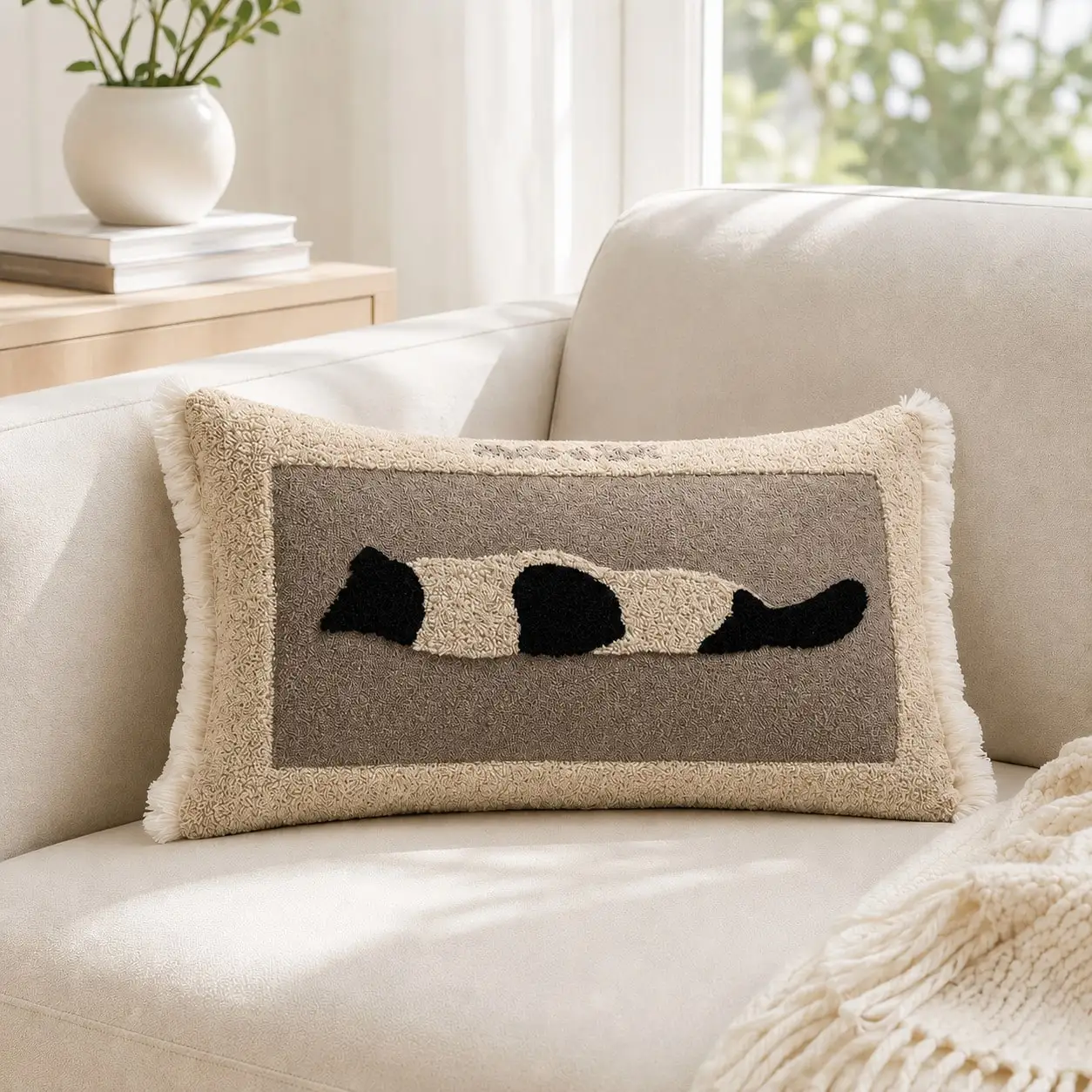 30x50cm (12x20in) Cute Tufted Cat Lumbar Pillow Cover, Towel Embroidery Decorative Throw Pillow Case, Comfortable Bohemian Neutral Farmhouse Style, Suitable For Sofa Bed Bedroom Living Room Home Decor, Gift, Pillow Insert Not Included view 3
