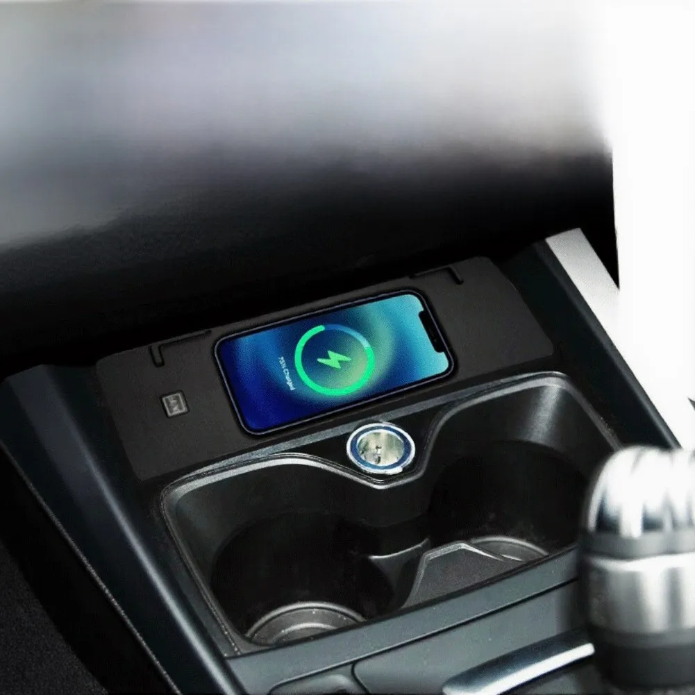 For BMW 1 Series F20 For F21 F40 F52 2012-2016 Center Console Wireless Charger Black ABS 12V AI Temperature Management