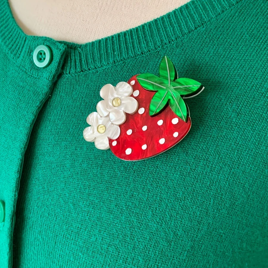 Fruits Brooches Pins Strawberry Pins Cute Fruits Lapel Pins Brooches Pin Badges for Girls Women Clothing Backpacks Jackets Hats