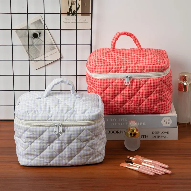 Casual Women Cosmetic Pouch Large Capacity Travel Storage Bag Sweet Plaid Ladies Makeup Bag Cotton Checkered Travel Toiletry Bag