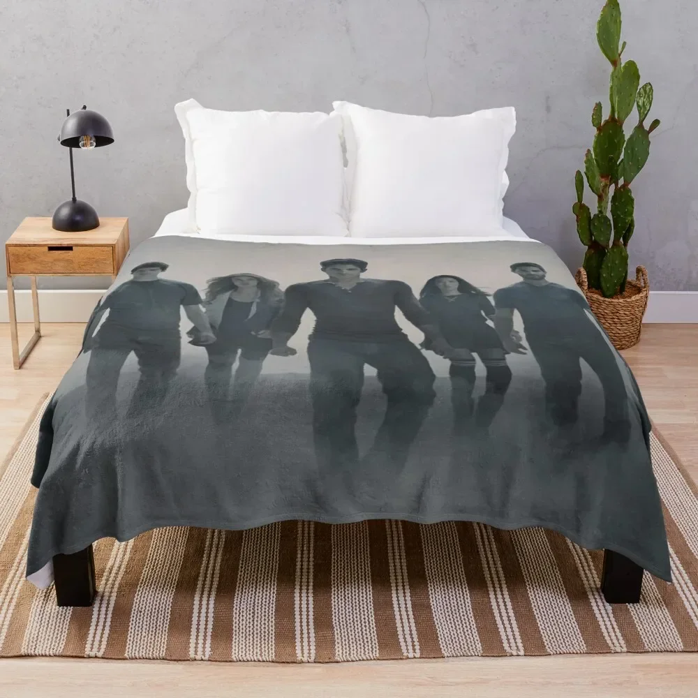 

Teen Wolf Cast Throw Blanket Comforter fluffy Cute warm for winter Blankets