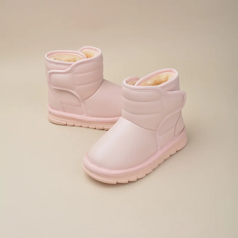 موضة أحذية الفتيات 2025 شتاء جديد أحذية أطفال برقبة مريحة لينة أسفل الفتيان حذاء الثلوج بسيط المضادة للانزلاق الفتيات حذاء من الجلد Zapatos