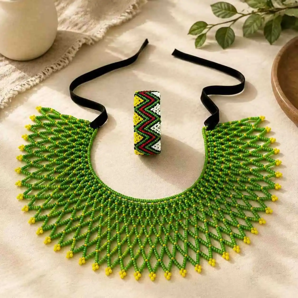Handwoven Ethnic Green Seed Beaded Statement Collar Choker Necklace And Matching Bracelet Set For Women Boho Style Party Jewelry