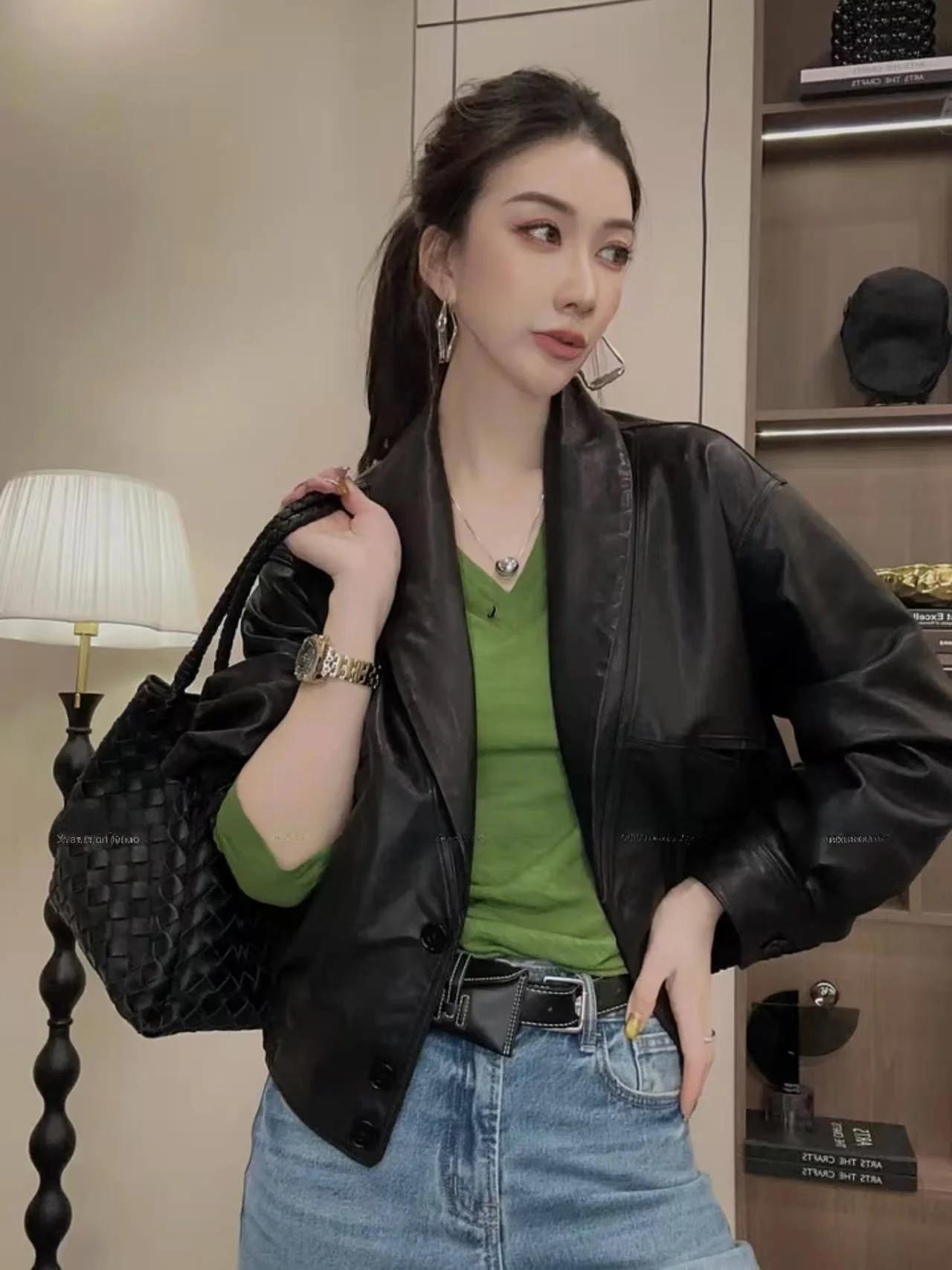 

2026 New Women's eepskin Leather Jaet ort round Ne Biker Sle Zipper Closure Loose Fit Long Sve Coat Outerwear