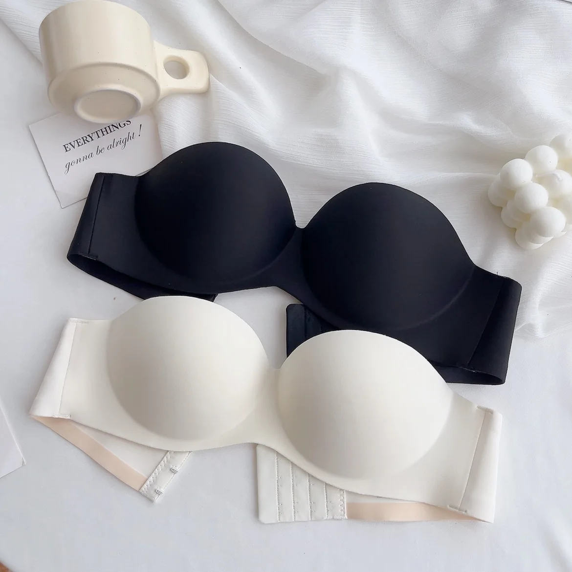 Summer Anti Slip Strapless Invisible Sexy Bra Women's Wedding Dress Beautiful Back Gathering Bra Seamless Comfort Bras Lingerie