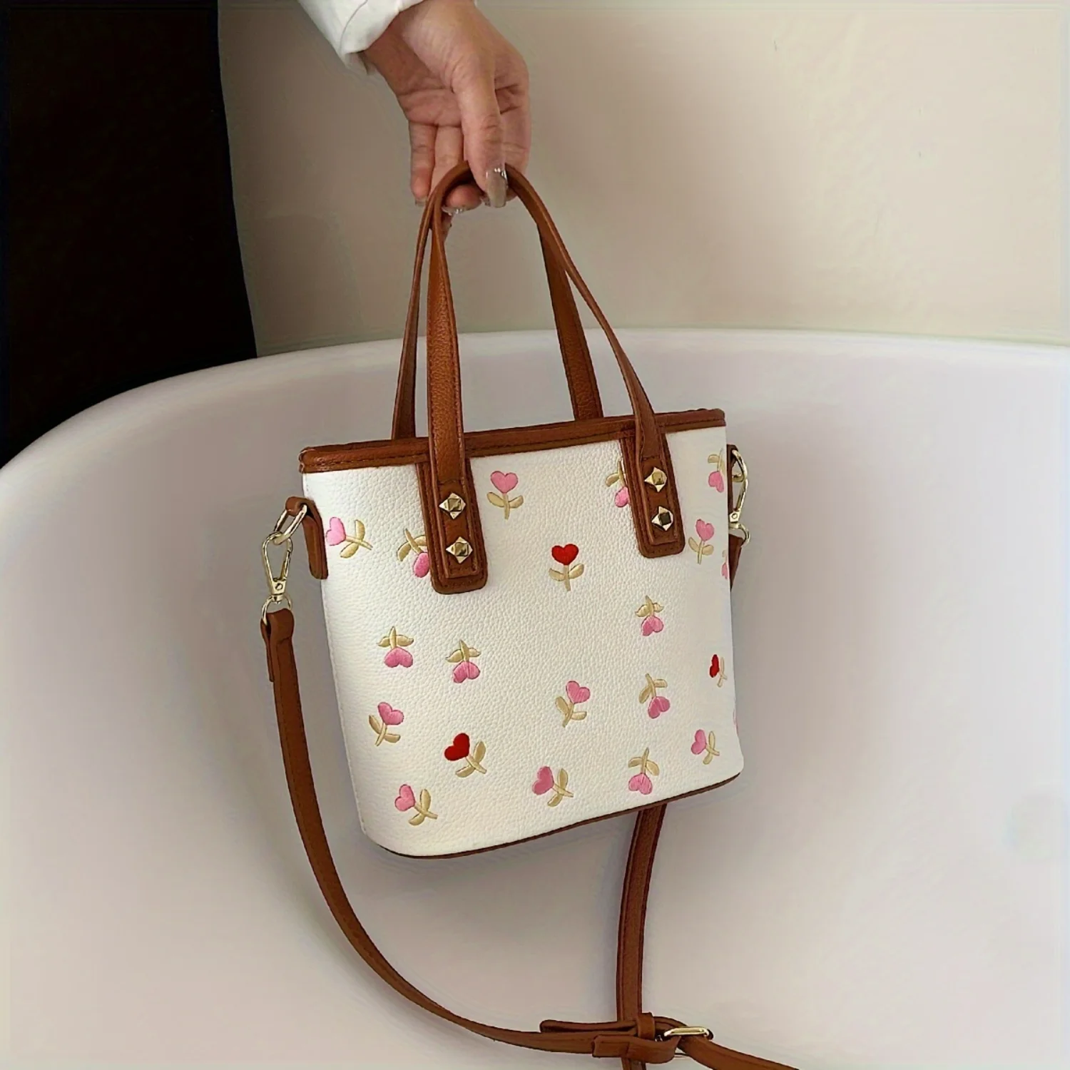 Classic Embroidered Floral Pattern Fashion Ladies Handbag, Casual Shoulder & Crossbody Bag, With Adjustable Strap Wednesday Bogg