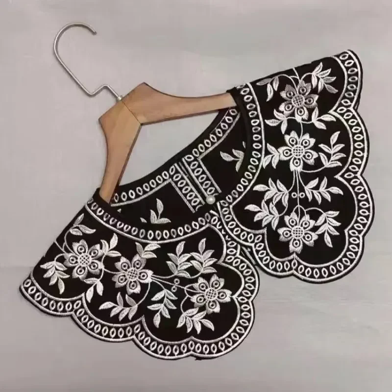 Detachable False Collar Shirt Collar for Women White Hollow Embroidery Lace Fake Collar for Blouse Sweater Clothes Accessories