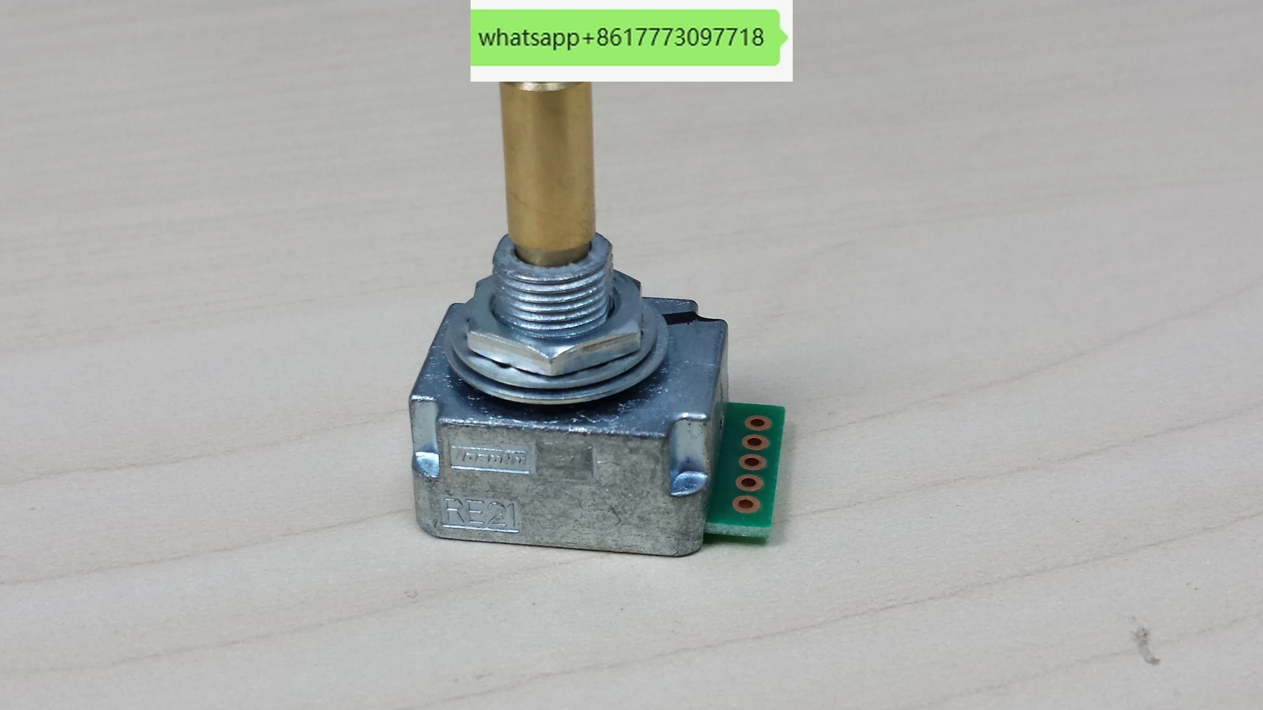 

Measuring equipment TOSOKU photoelectric coding switch RE21PS25CH20R