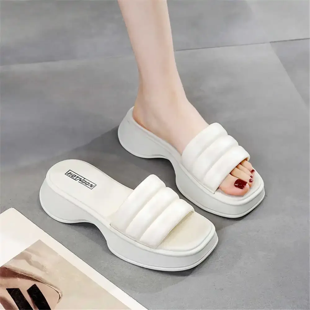 Height Increasing Super Lightweight Sports Flip Flops Slippers Moccasins Women Shoes Bath Sandals Sneakers School