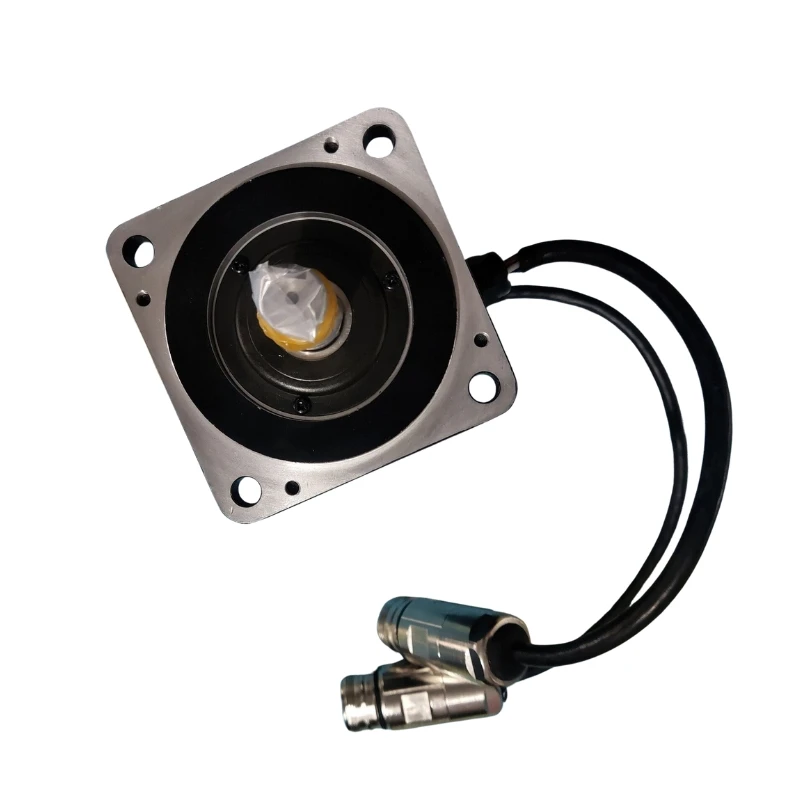 New Yaskawa SGMPH-04AAE4CD Servo Motor In Stock Fast Shipping