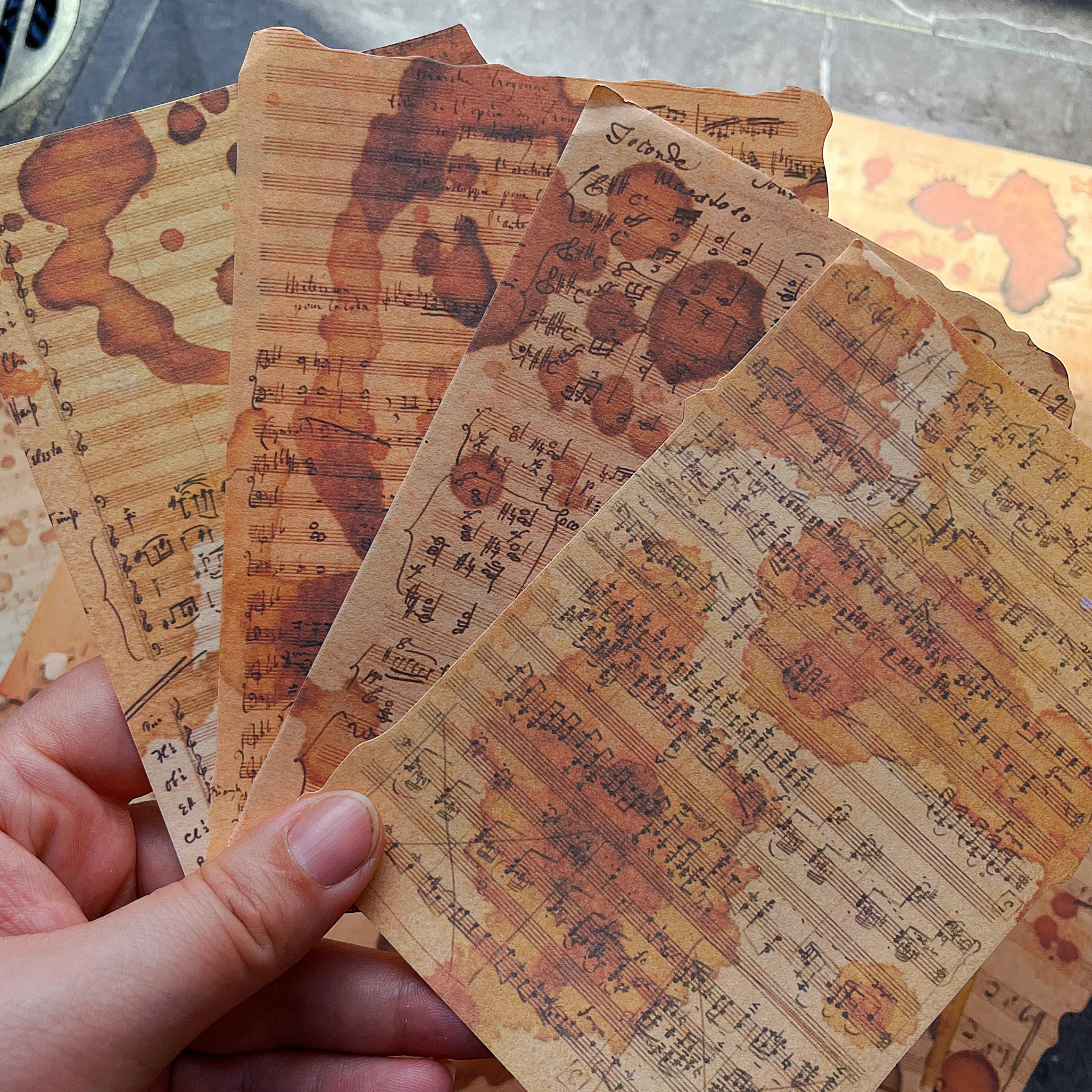 

10 листов ручной работы, окрашенная в горошек, художественная бумага, ненужный журнал, декоративная бумага для рукоделия из старого купюра, материал для скрапбукинга «сделай сам»