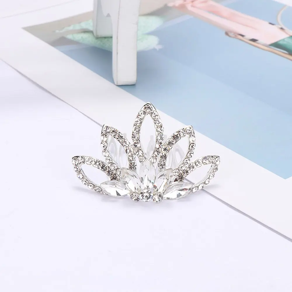 Mini Cute Flower Crystal Rhinestone Princess Crown Hair Comb Birthday Party Tiaras for Girls Hair Jewelry Accessories