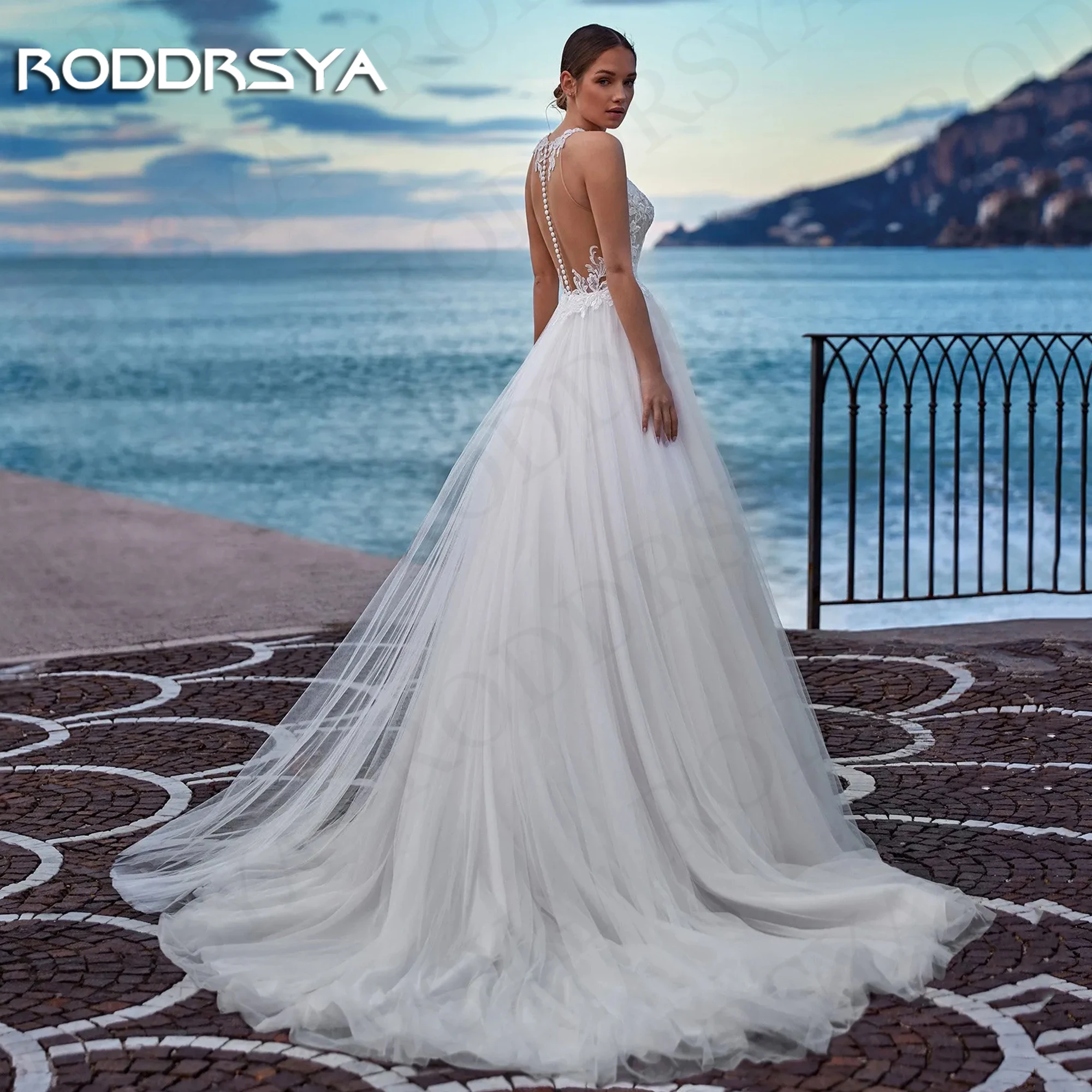 RODDRSYA Sem Mangas Ilusão Voltar Vestido De Noiva Charme Boho Lace O Pescoço A Linha Vestidos De Noiva Tulle Praia Mulheres Vestido de noiva sem mangas com costas ilusórias  Vestidos de noiva charmosos com renda Boho