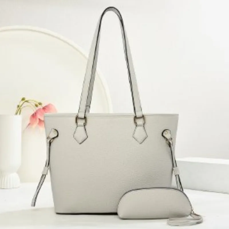 

Trendy Casual Leather Diaper Bag Simple Letter Logo Crossbody Bag Large Capacity For Women Fashionable Commuter