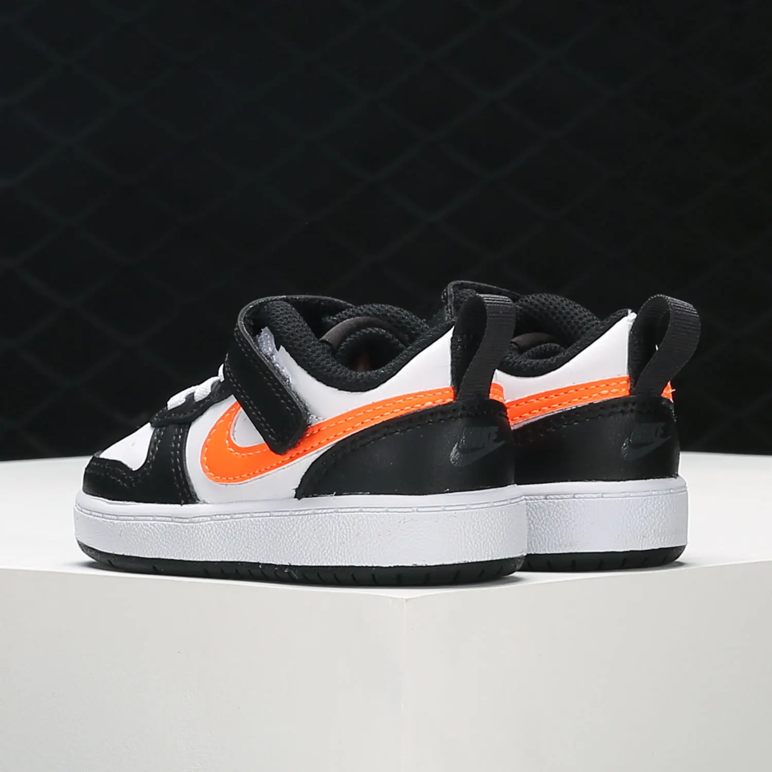 

Оригинальная сезонная новая детская обувь Nike на липучке, легкая, удобная, дышащая, для спорта и отдыха BQ5453-115