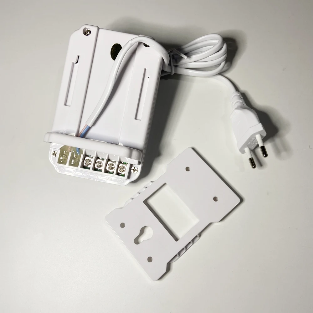 1Pcs RF433 Wireless Combustible Gas Alarm Detector with Solenoid Valve and Robot To Shut Off Natural Gas CH4 Sensor