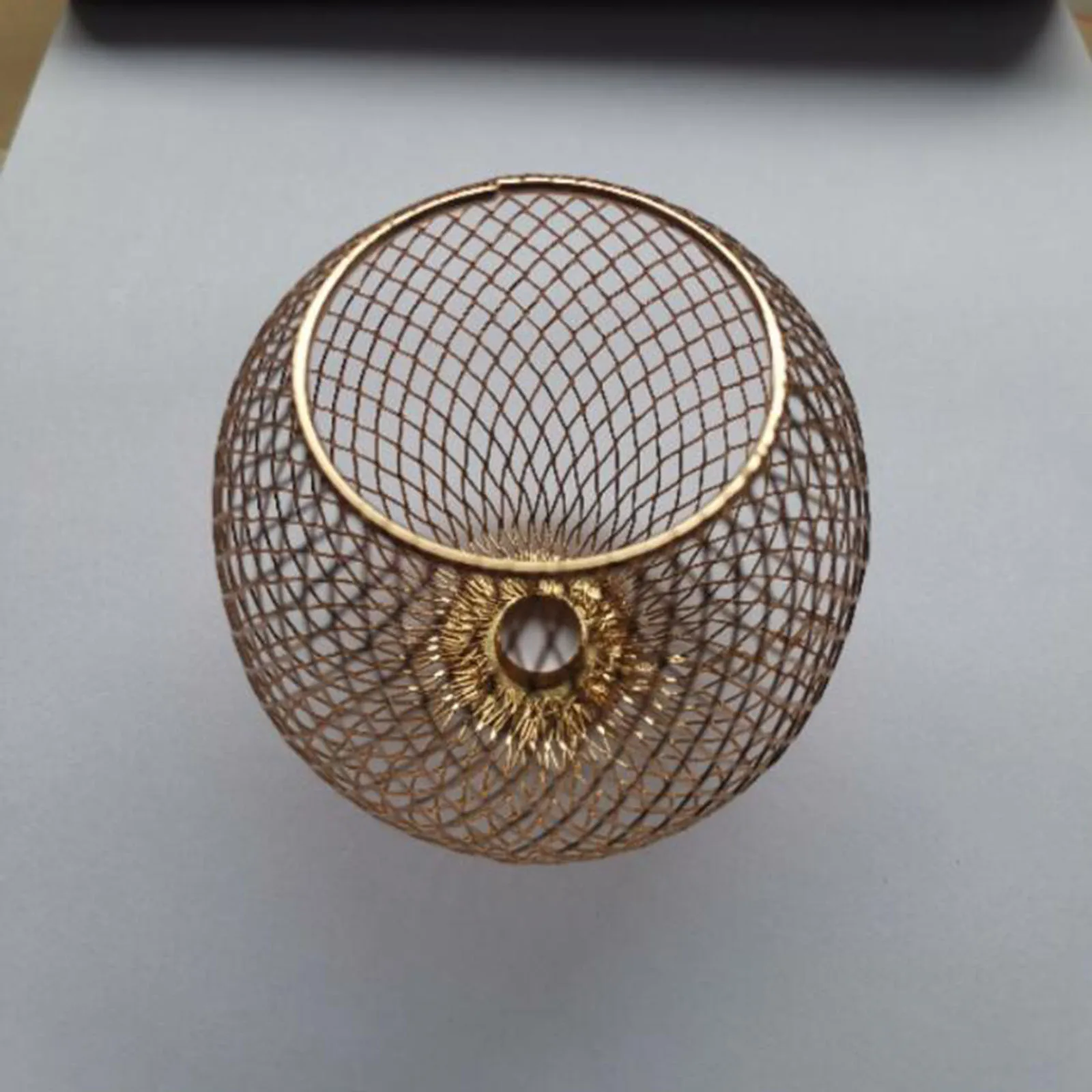 

Iron Wire lampshade woven decorative chandelier lampshade retro style for restaurants and living rooms indoor lighting