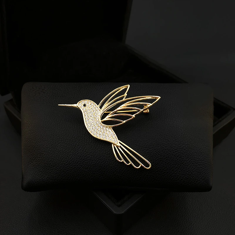 Unique Design Small Birds Brooch Men and Women Suit Neckline Accessories Cardigan Pin Fixed Decoration Coat Corsage Jewelry 5396