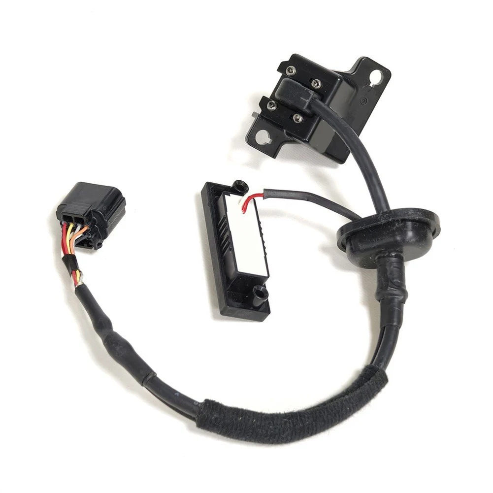 Car Backup View Parking Reverse Camera For Hyundai For CRETA 2017-2024 95760-M4500 ABS Black Parking Assist Vehicle Camera