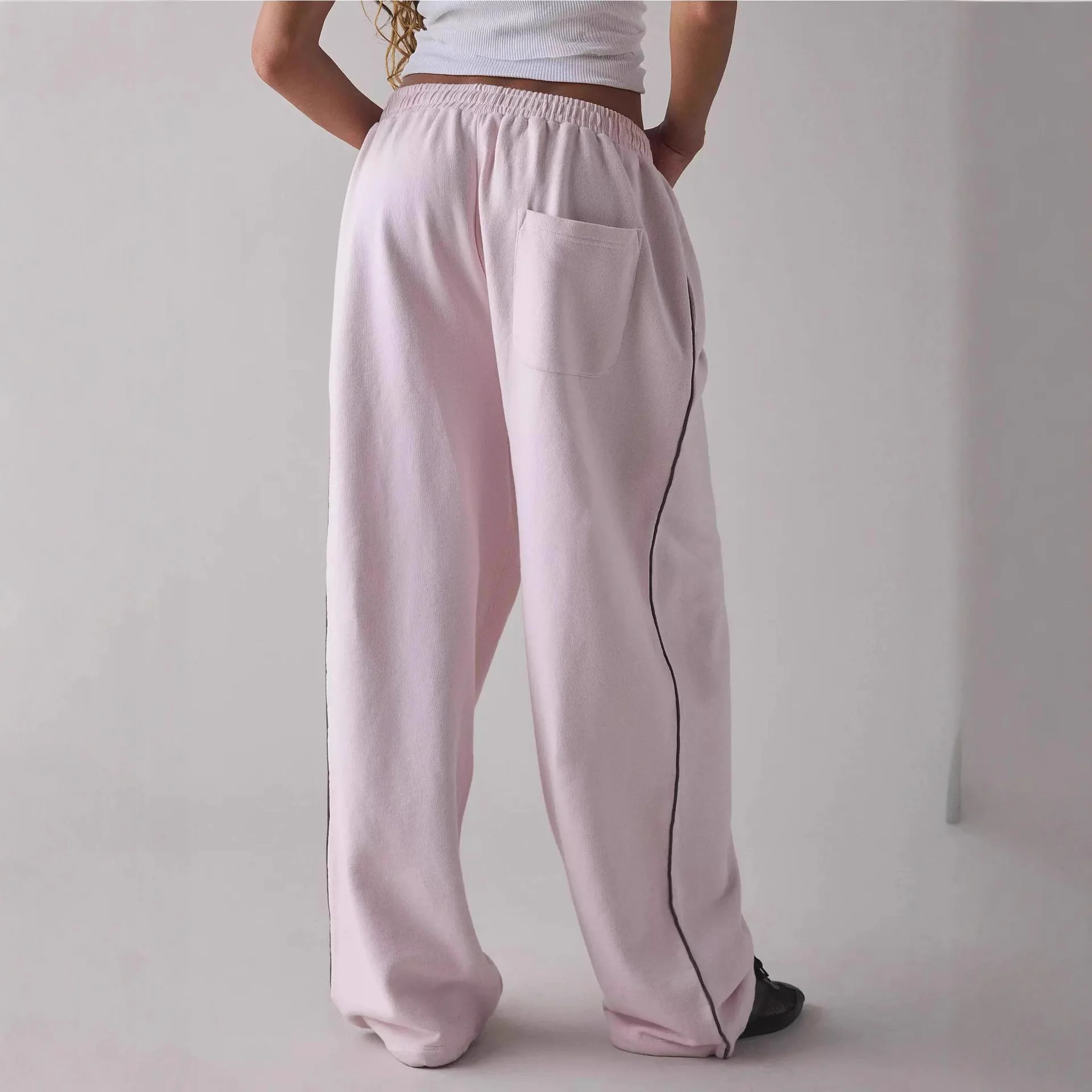 Pantalones Casuales جديد الوردي المطرزة سراويل تقليدية للنساء فضفاضة ومريحة مستقيم مرونة الخصر بنطلون 2025 جديد