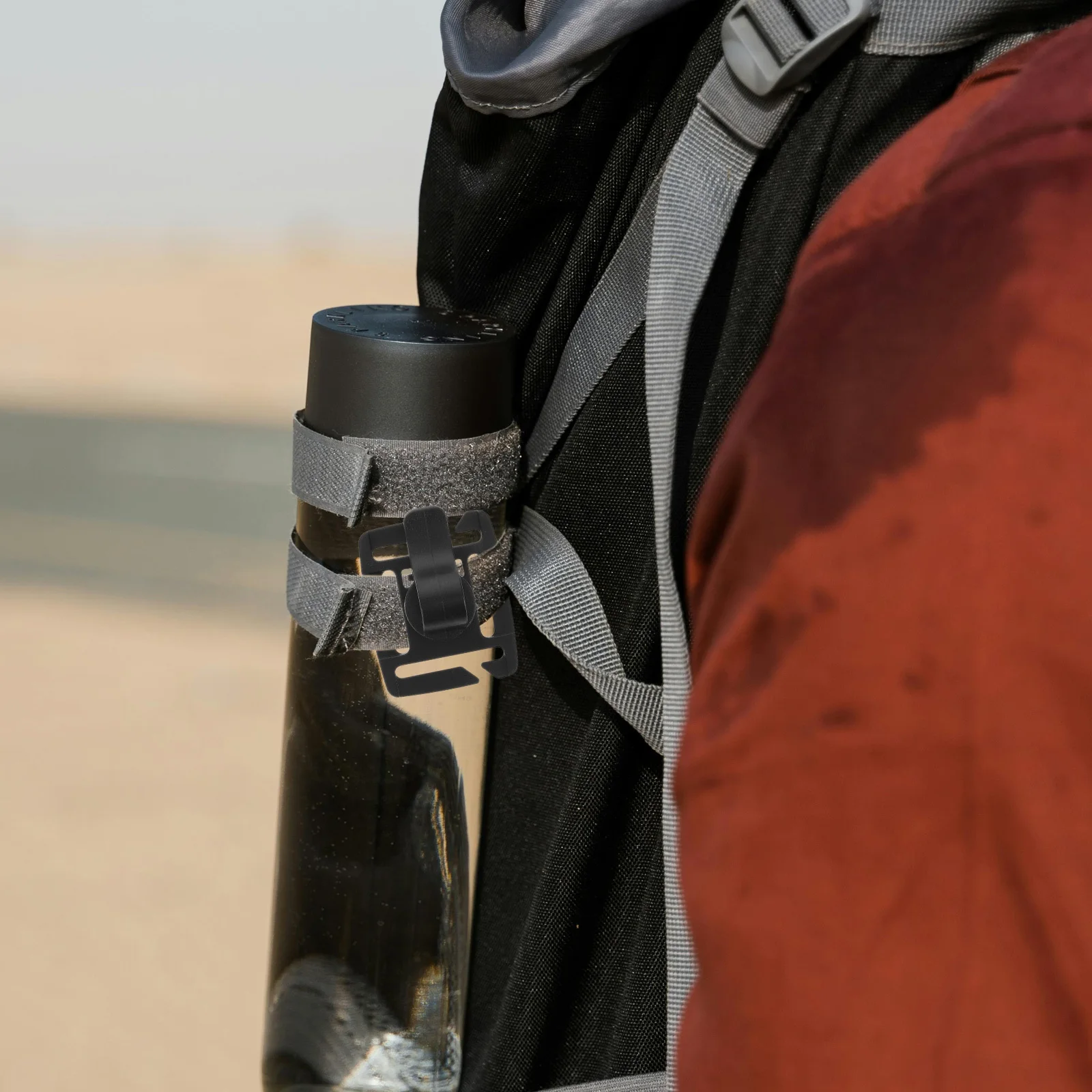 

6Pcs Rotatable Hydration Pack Tube Clip Black Fixed Clamp for Backpack Water Bladder Hose Outdoor Camping Hiking Accessories