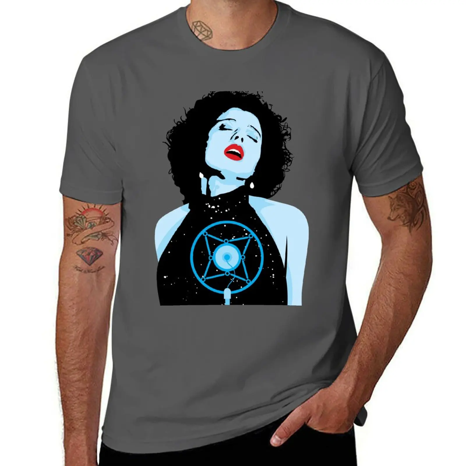 

Blue Velvet - Isabella T-Shirt summer shirt tees customizeds heavyweights vintage t shirt men
