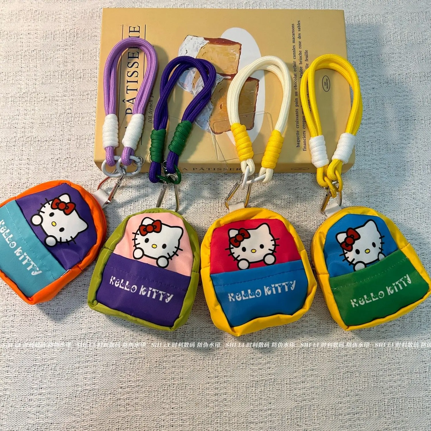 

Miniso Hellokitty Wrist Hanging Bag Phone Chain Pendant Cellphone Wallet Rope Strap Coin Purse Kawaii Anime Earphone Bag