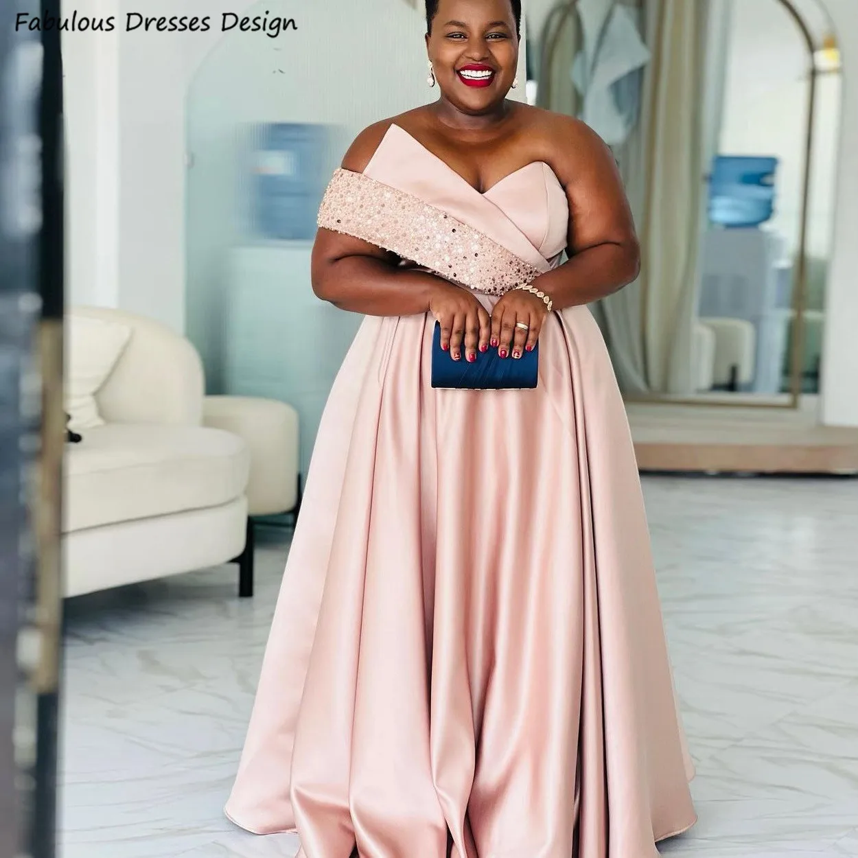 

Plus Size A Line Bridesmaid Dresses Sequin Off Shoulder V-neck Dusty Pink Satin Long Wedding Guest Dress Women Prom Party Gown