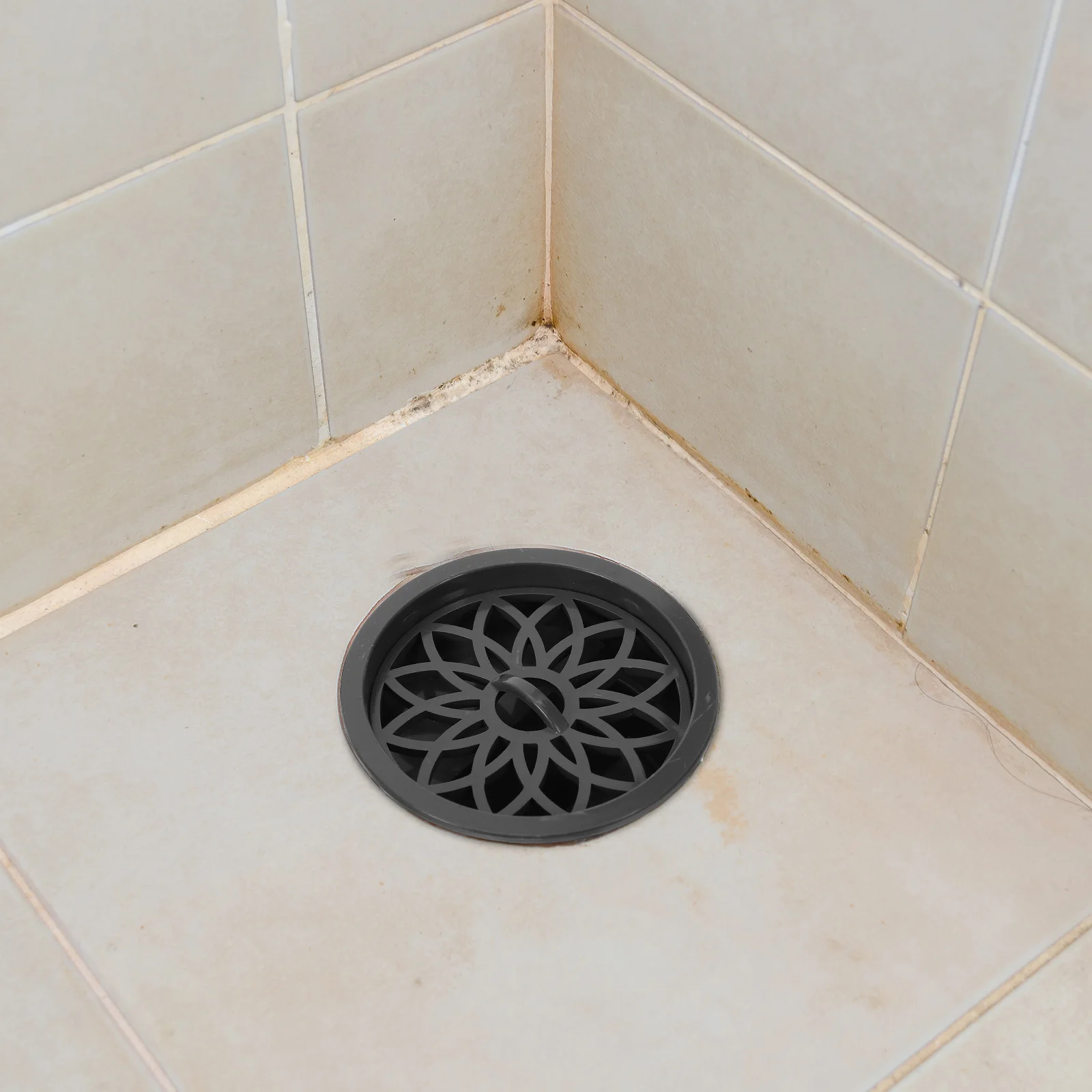 

4Pcs Odor-Proof Floor Drain Core 4.5cm Round Anti-Blocking Self-Sealing Drain Plug for Kitchen Bathroom Efficient Drainage Cover