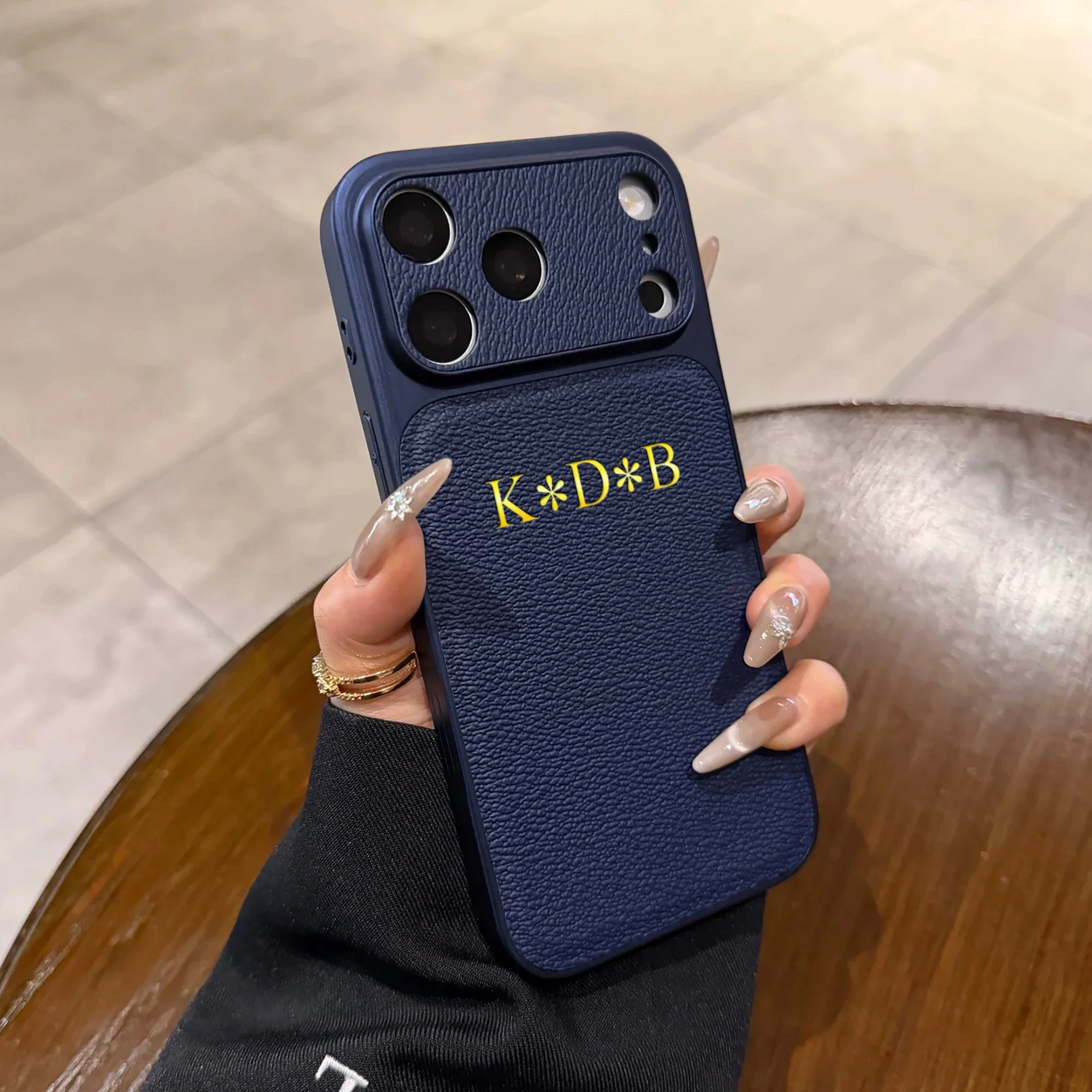 Phone Cases Personalised - Personalisierte Luxus-Klassik-Kunstlederhülle für iPhone 18 17