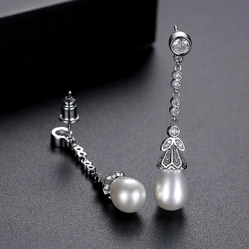 LUOTEEMI Vintage Imitation Drop Pearl Earrings Elegant Women Fashion Tiny CZ Long Earring Classic Design Korean Pearl Jewelry