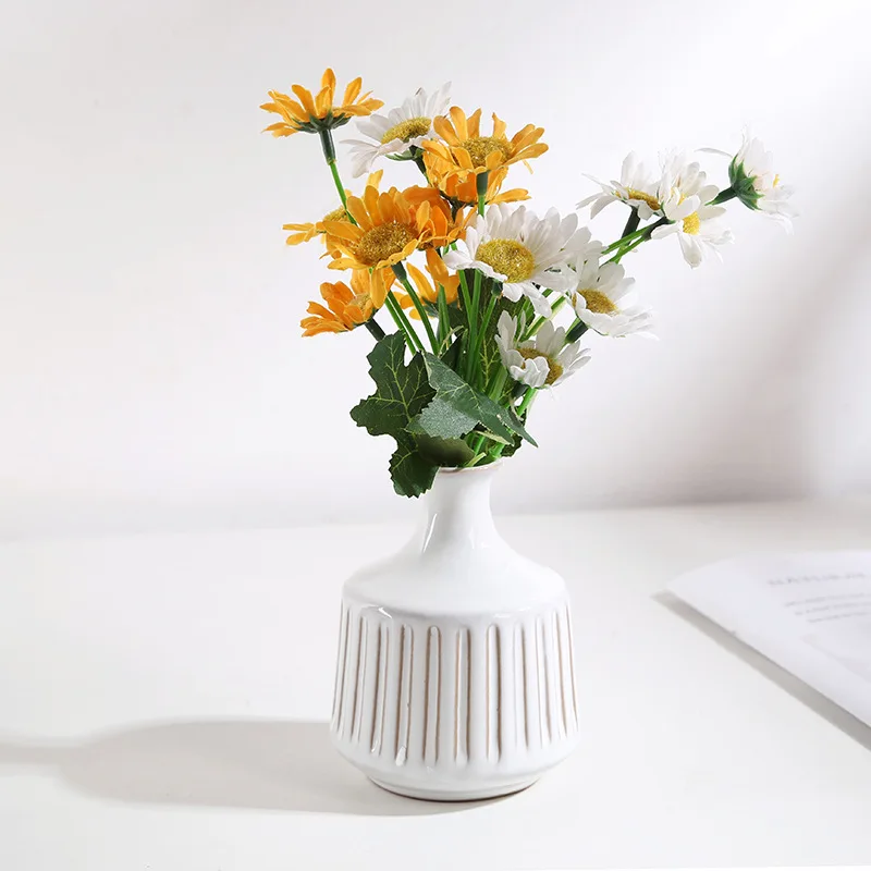 Keramikvase Kreatives Mini-Blumengefäß Aromatherapie-Flasche Kunsthandwerk Dekoration für TV-Schrank und Weinschrank