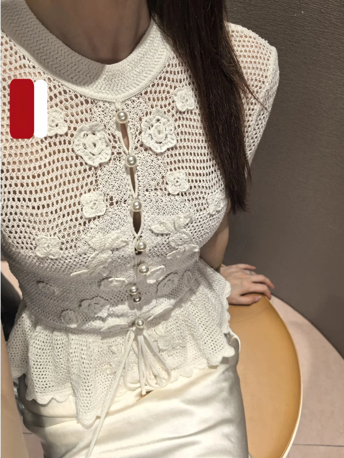 

White Pearl Button Short Sleeve Knitted Top Heavy Embroidery Flowers Women's Spring Summer Fashion Casual Polyester Fiber