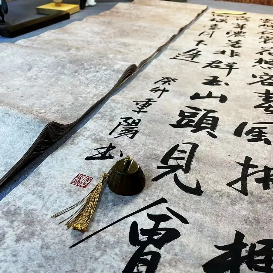 

Retro-style paper with a rustic texture, semi-raw, suitable for calligraphy in seal, clerical, regular, running, and cursive scr