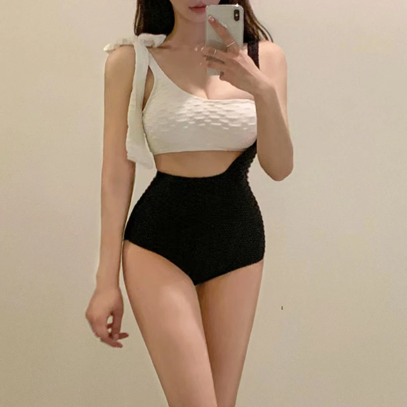 Temperament Retro 2024 New Slim Thin Spelling Color Collision Knot Tie One-piece Swimsuit Female Beach One Piece Bikini Women