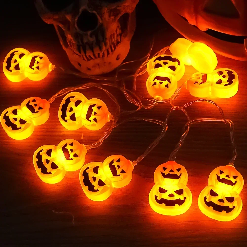 Imagem -03 - Bateria Powered String Lights com Fantasma Bruxa Gato Abóbora Aranha Web Esqueleto Múmia Pirata Shape Halloween Hanging Decoration