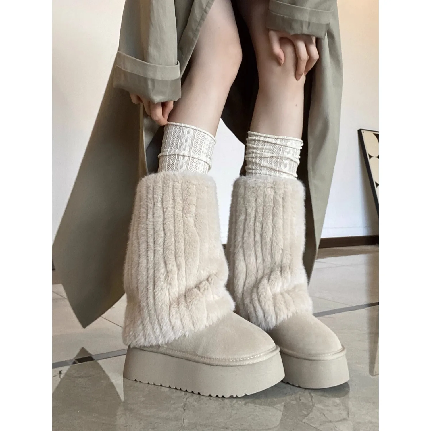 

Thick Sole Snow Boots Women 2025 Autumn Winter New Arrival Plush Lined Extra Warm Cotton Shoes Mid-Calf Warm Plush Cotton Boots
