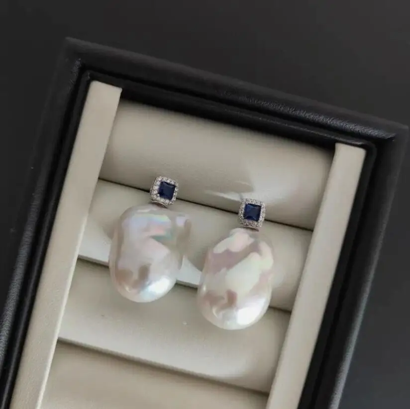 

gorgeous pair of 18-20mm south sea baroque white pearl dangle earring 925s