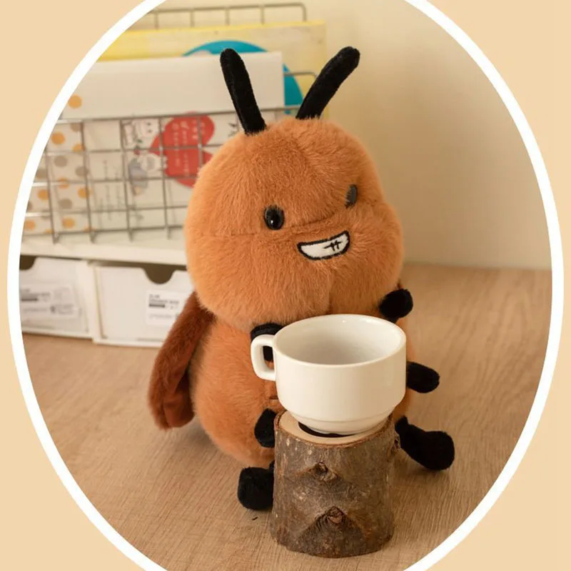 Cute Chubby Cockroach Plush Toy Soft Stuffed Animal Funny Insect Plushie Creative Birthday Gift for Kids and Adults Home Decor