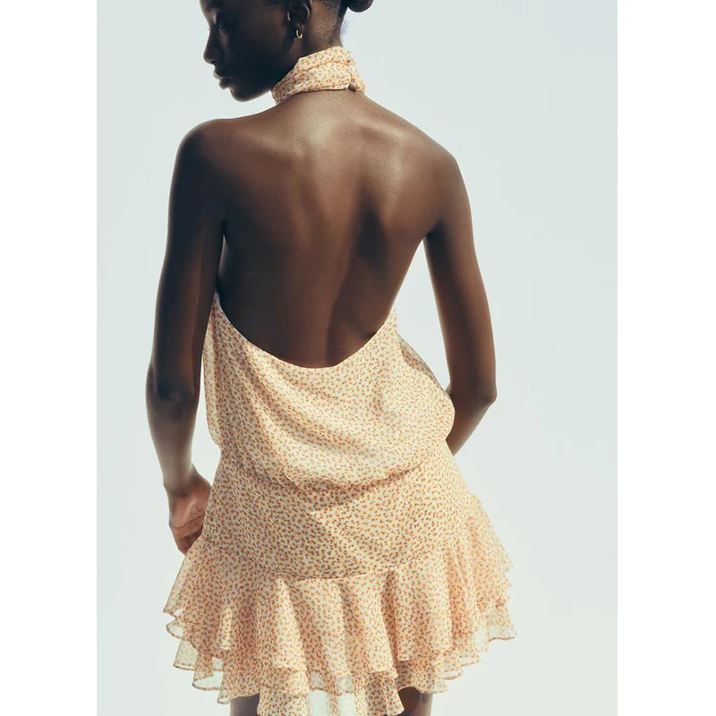 فستان نسائي صيفي جديد بظهر مكشوف وطباعة مع ياقة معلقة وطبقات متعددة للارتداء الداخلي بأسلوب تنورة خيالية وخصر طبيعي