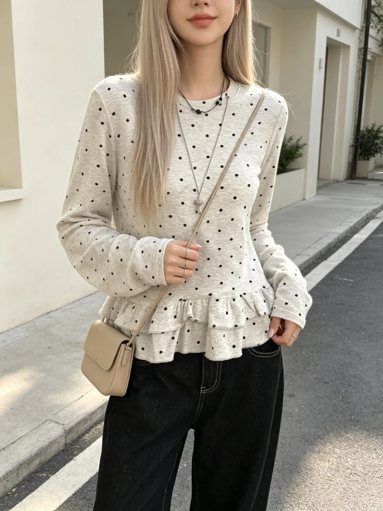 2026 New Playful Polka Dot Round Neck Ruffle Edge Long-sleeved T-shirt Women's Ballet Casual Versatile Loose and Elegant Top