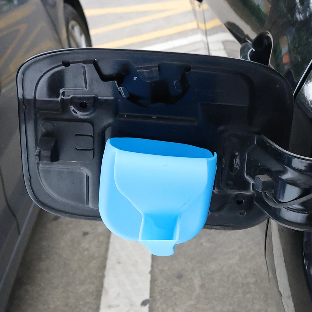 Silicone Refueling Gloves  Magnetic Soft Hand Protector Universal Size Multifunctional Automotive Refueling Supplies Tool