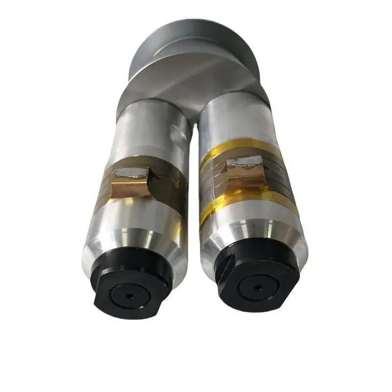 Convertidor de ultrasonido de 15K 4200W con refuerzo para máquina de soldadura plástica industrial