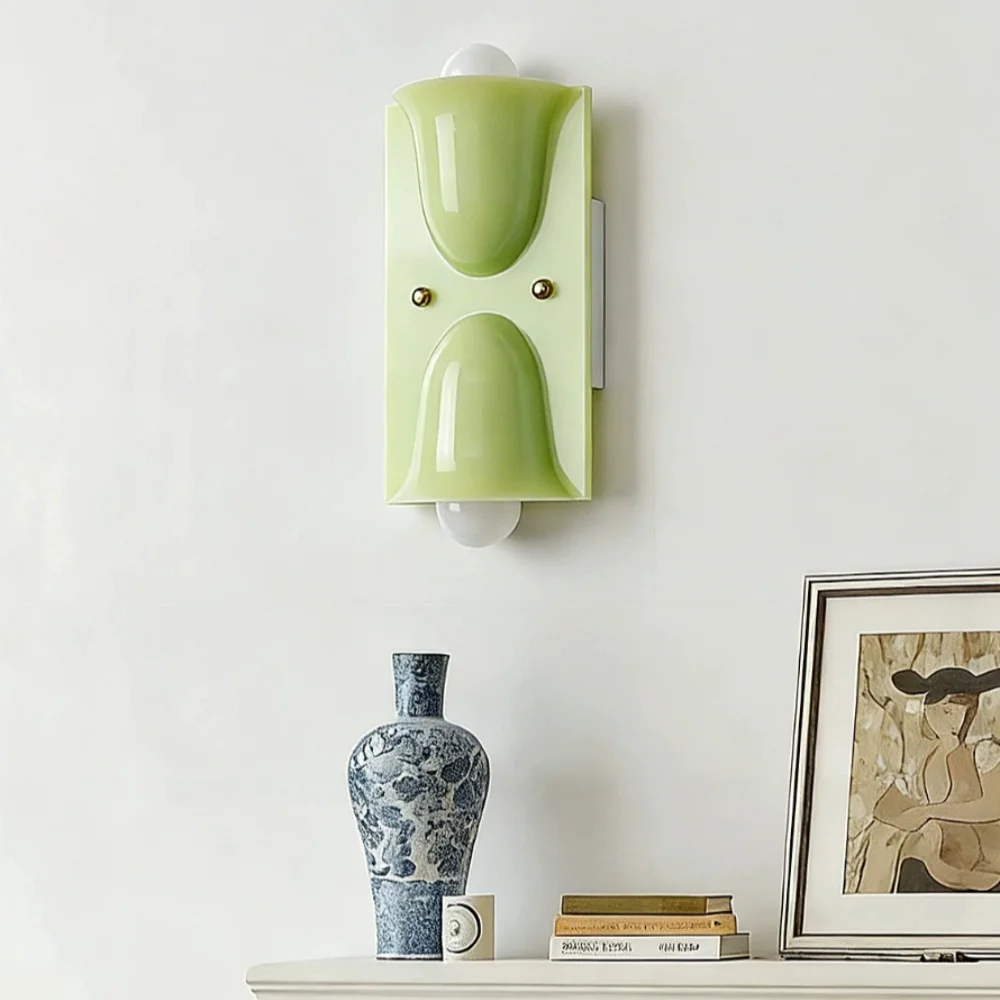 French Retro Wall Lamp Medieval Colored Resin Wall Lamps Minimalist Style Living Room Wall Bedroom Bedside Lighting Fixture