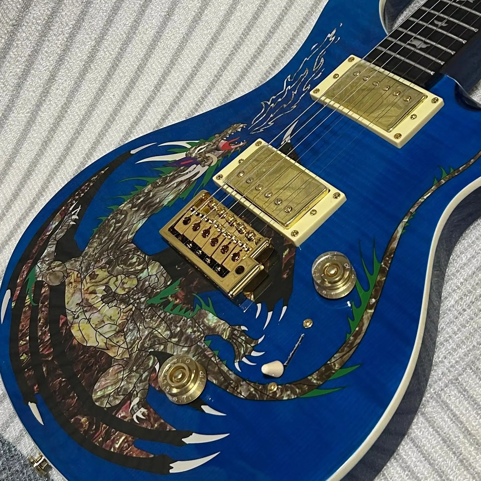Bass Guitar Fretless - Gitar Listrik Blue Dragon Fretboard Rosewood
